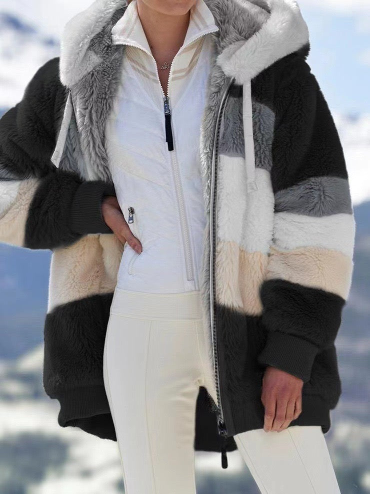 Sandeluxe Sherpa Coat